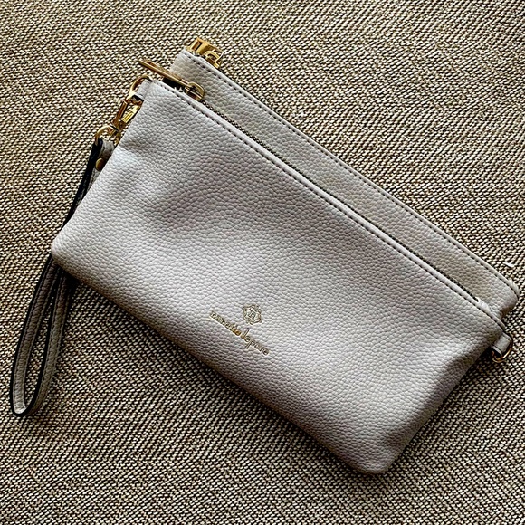 Nanette Lepore Wristlet Zipper Pouch. Lt. Beige. 9 1/2 Wide in.X 5 1/2 in. Tall. - Picture 2 of 12